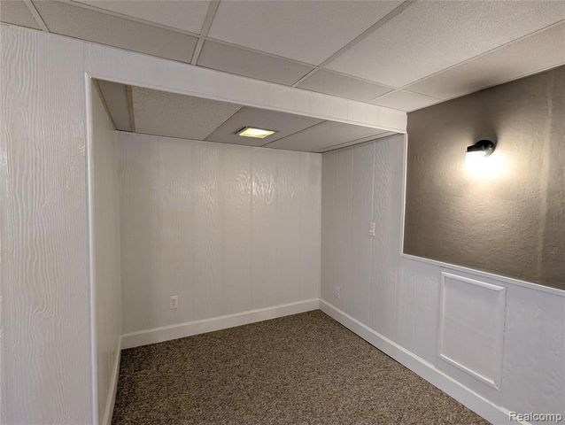 31568 Middleboro Street, Livonia, MI 48154