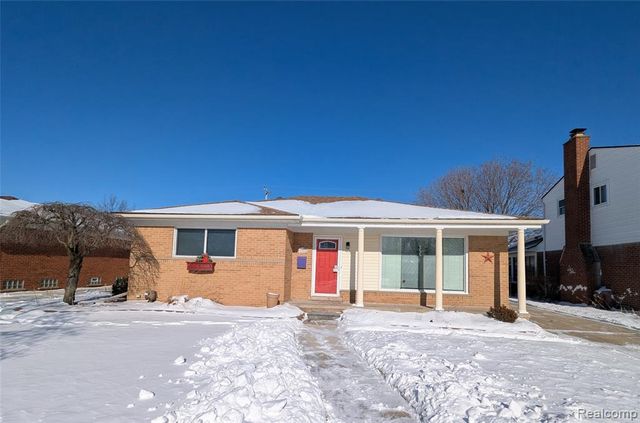 31568 Middleboro Street, Livonia, MI 48154