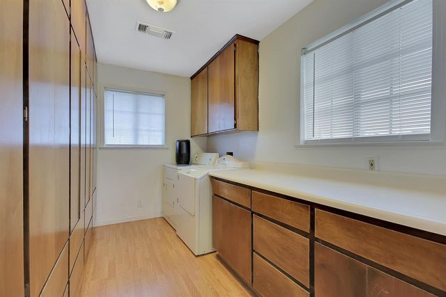 1408 Hazel St, Gridley, CA 95948