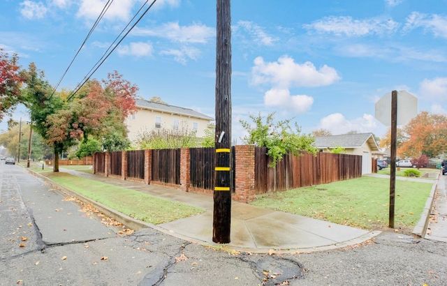 1408 Hazel St, Gridley, CA 95948