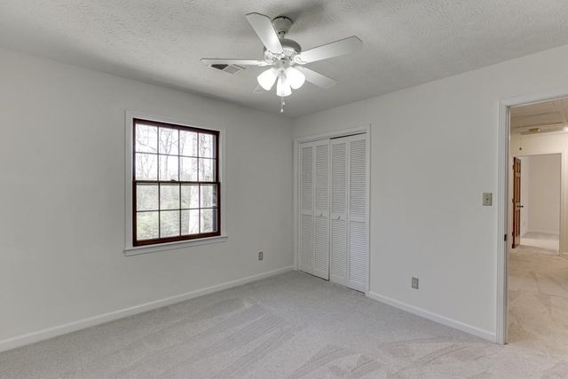 4271 Westminster Drive, Snellville, GA 30039