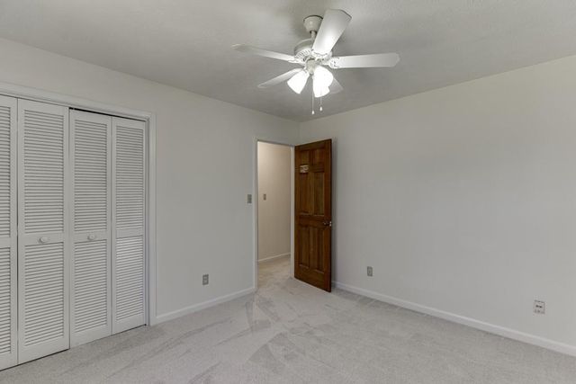 4271 Westminster Drive, Snellville, GA 30039