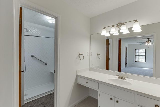 4271 Westminster Drive, Snellville, GA 30039