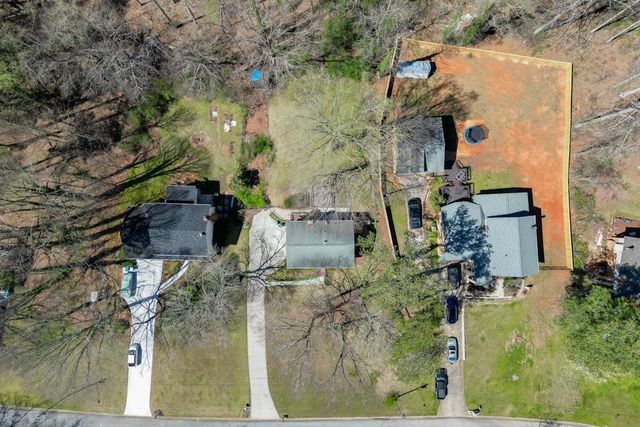 4271 Westminster Drive, Snellville, GA 30039