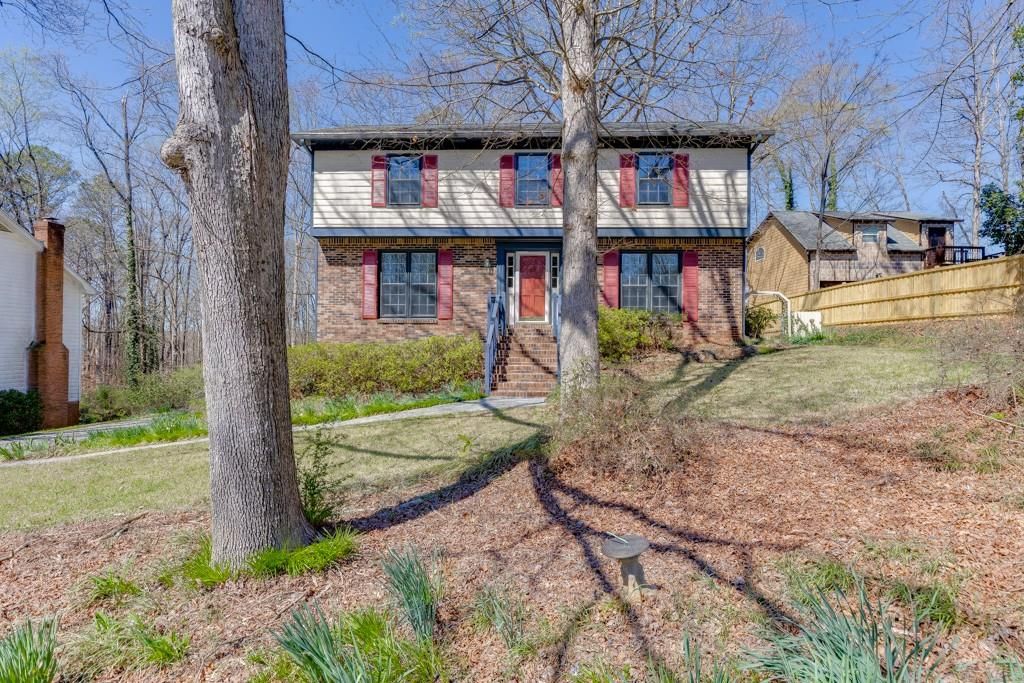 4271 Westminster Drive, Snellville, GA 30039