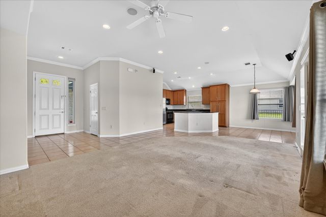 11217 Southerland Drive, Denton, TX 76207