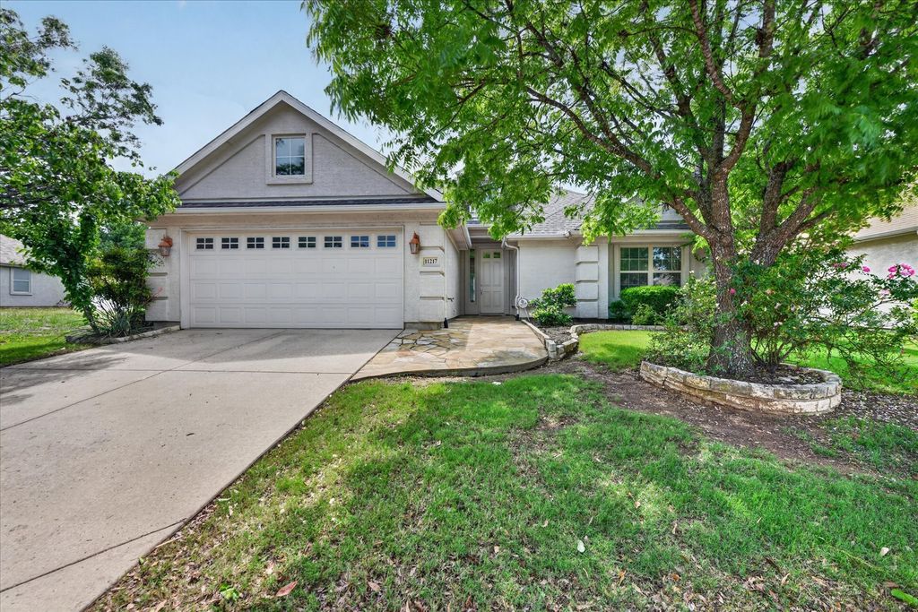 11217 Southerland Drive, Denton, TX 76207