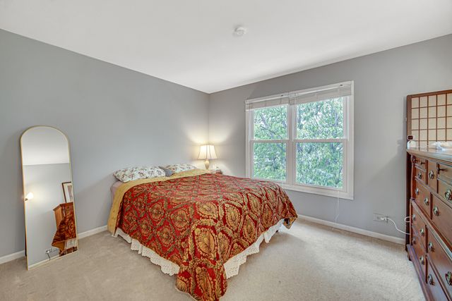 1940 Waverly Lane, Algonquin, IL 60102