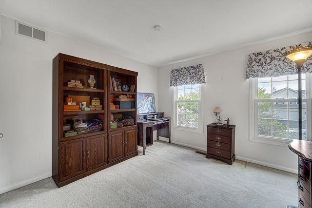 1940 Waverly Lane, Algonquin, IL 60102