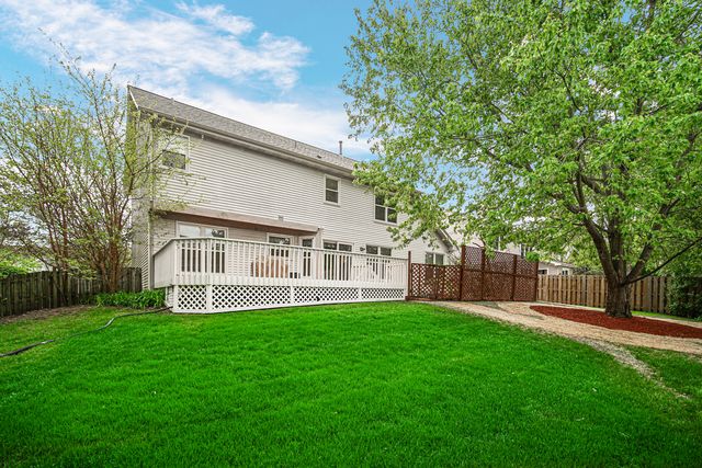1940 Waverly Lane, Algonquin, IL 60102