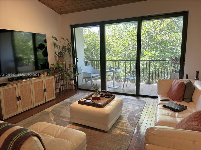 55 Ocean Lane Dr 4020, Key Biscayne, FL 33149