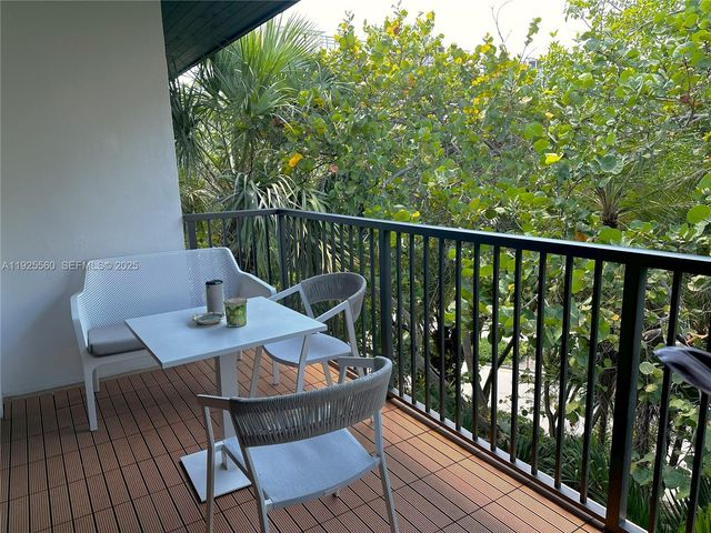 55 Ocean Lane Dr 4020, Key Biscayne, FL 33149