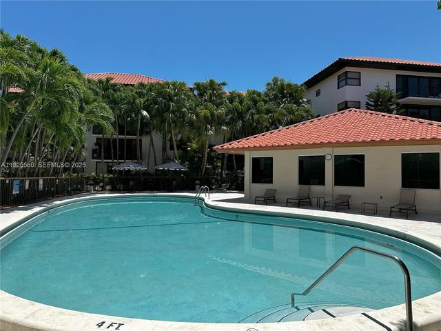 55 Ocean Lane Dr 4020, Key Biscayne, FL 33149