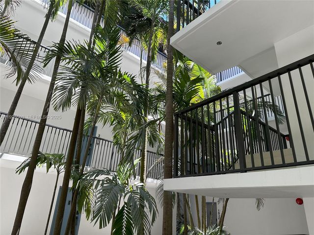 55 Ocean Lane Dr 4020, Key Biscayne, FL 33149