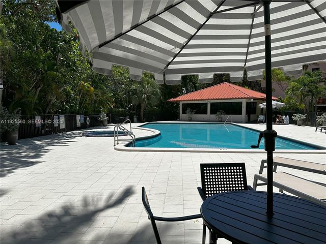 55 Ocean Lane Dr 4020, Key Biscayne, FL 33149