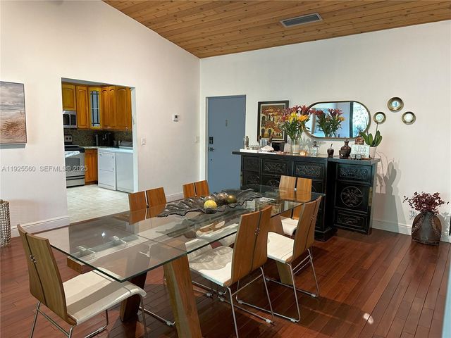 55 Ocean Lane Dr 4020, Key Biscayne, FL 33149