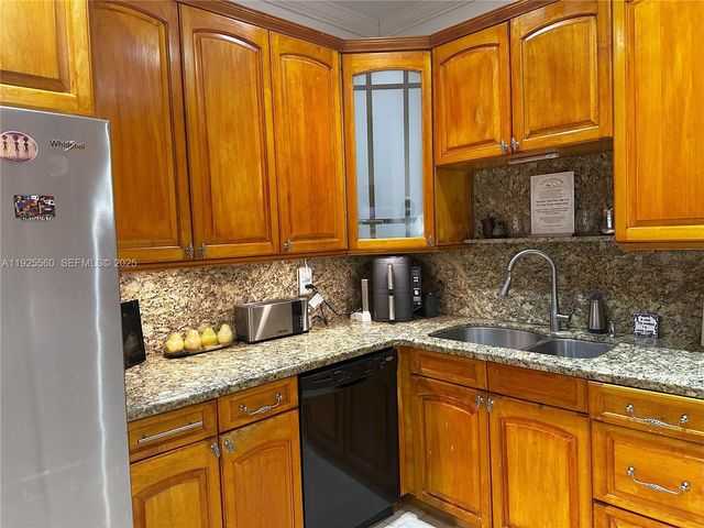 55 Ocean Lane Dr 4020, Key Biscayne, FL 33149