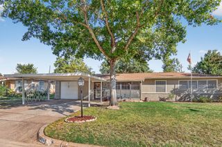 5213 Mallory Drive, Haltom City, TX 76117