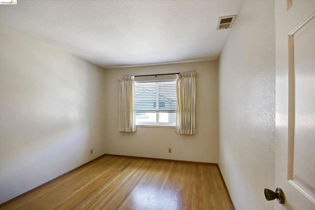 34736 Beret Ter, Fremont, CA 94555