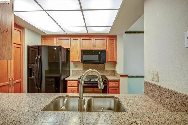 34736 Beret Ter, Fremont, CA 94555