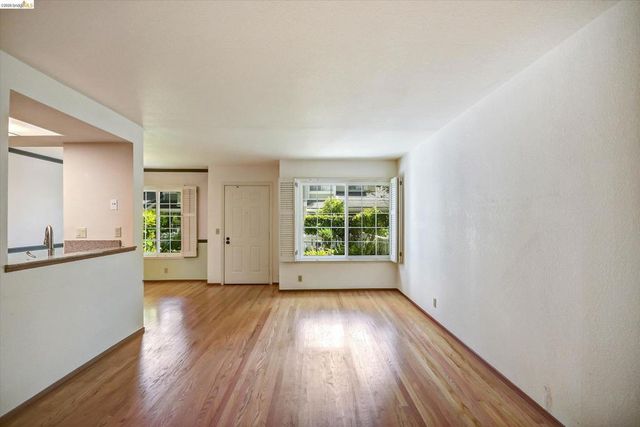 34736 Beret Ter, Fremont, CA 94555