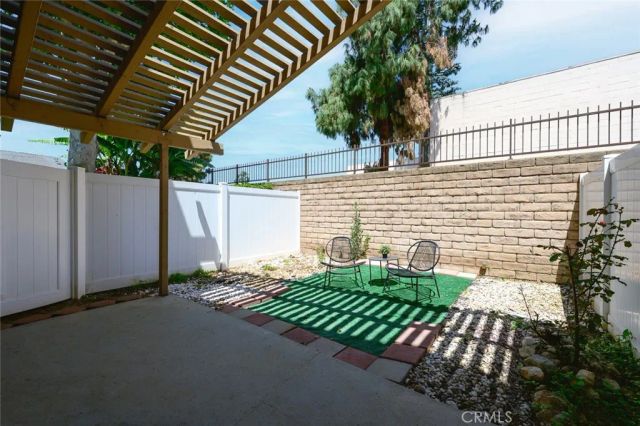 906 S Mountain Avenue C, Ontario, CA 91762