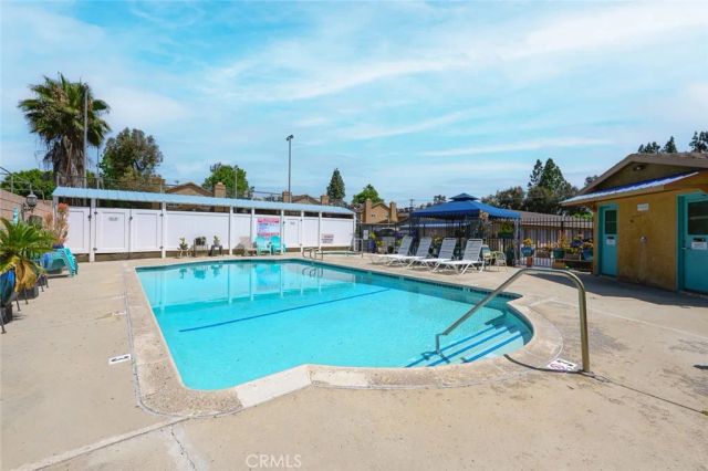 906 S Mountain Avenue C, Ontario, CA 91762