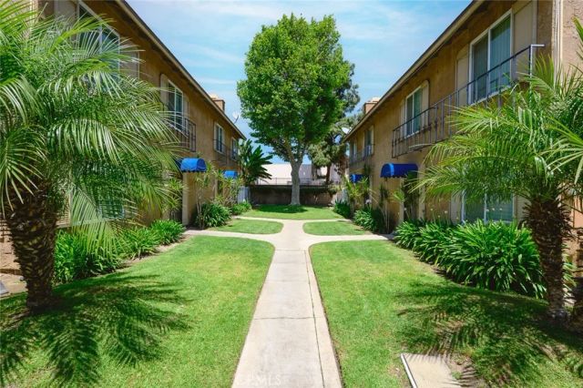 906 S Mountain Avenue C, Ontario, CA 91762
