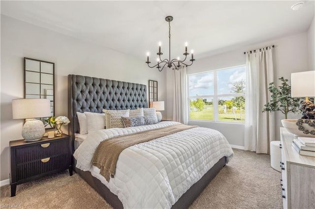 4105 PEACEFUL RIVER LN, Fort Myers, FL 33905