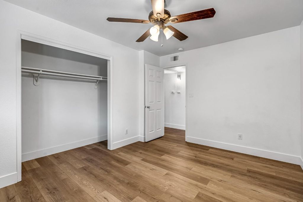 Image 8 of property listing at 4272 W Cortland Avenue, Fresno, CA 93722
