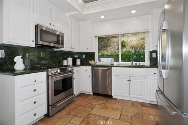 5816 Carell Avenue, Agoura Hills, CA 91301