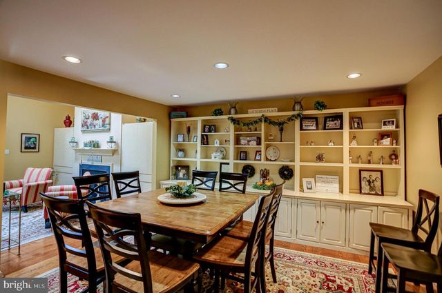 372 LINDEN DR, Elkins Park, PA 19027