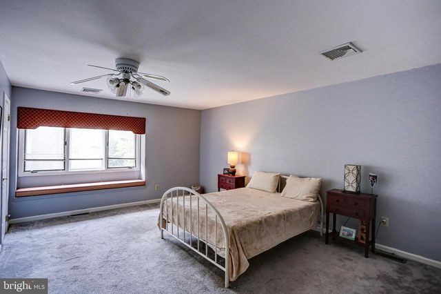 372 LINDEN DR, Elkins Park, PA 19027