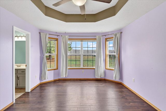 706 S Berry Lane, Willard, MO 65781