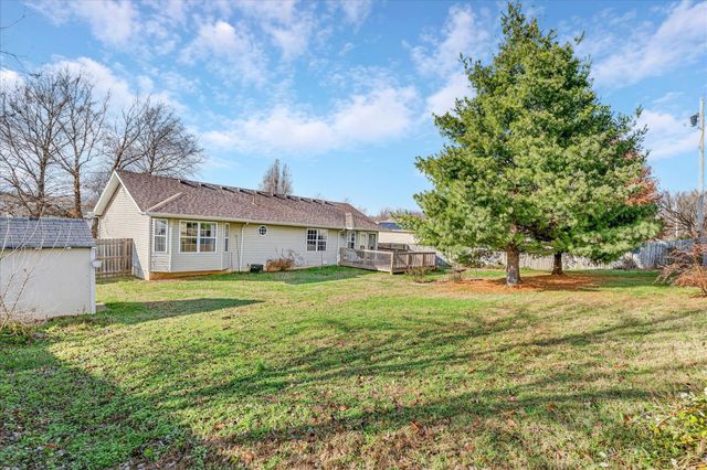 706 S Berry Lane, Willard, MO 65781