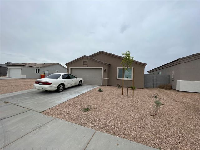 3396 E Cane Drive, Kingman, AZ 86409