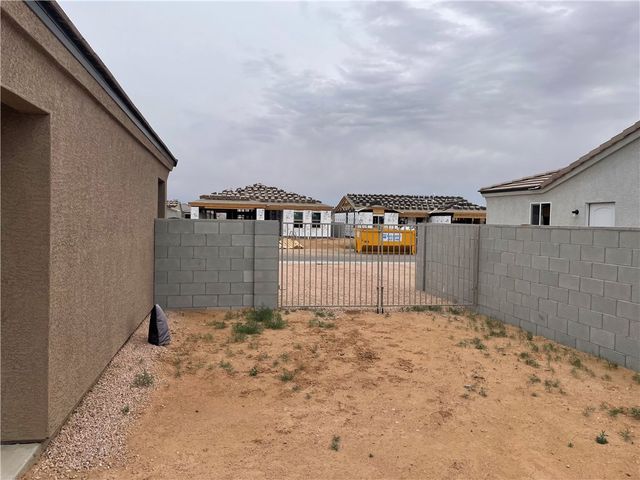 3396 E Cane Drive, Kingman, AZ 86409