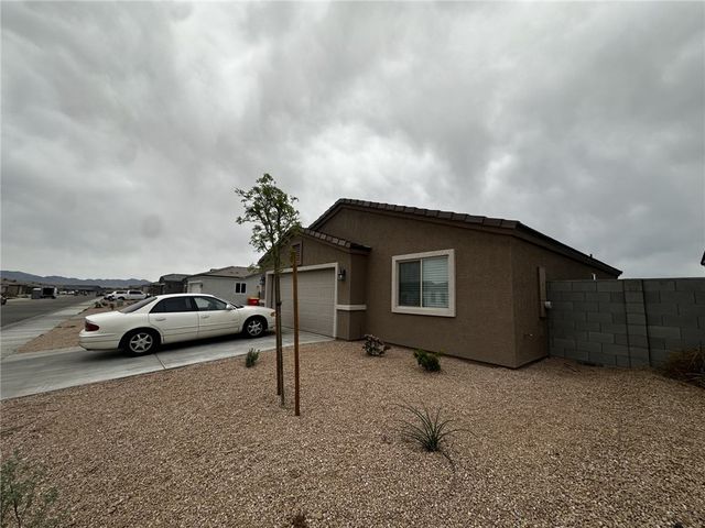 3396 E Cane Drive, Kingman, AZ 86409
