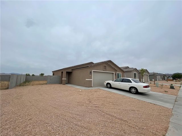 3396 E Cane Drive, Kingman, AZ 86409