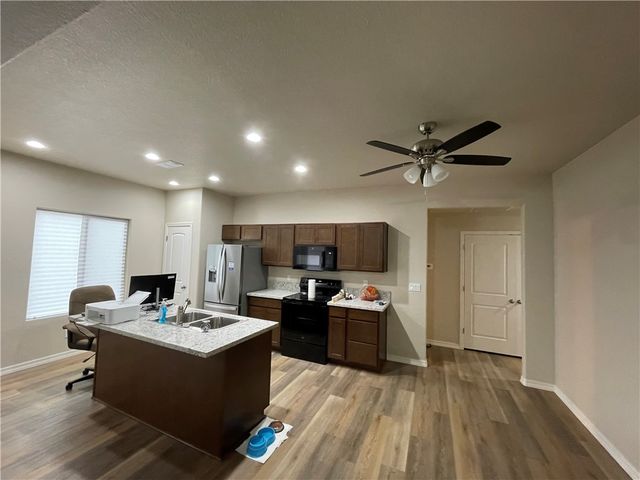 3396 E Cane Drive, Kingman, AZ 86409