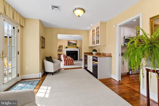 1001 W WIND CT, Baltimore, MD 21204