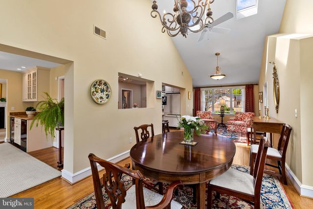 1001 W WIND CT, Baltimore, MD 21204