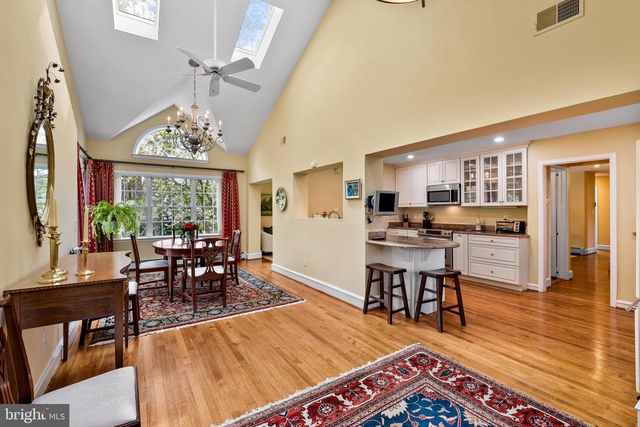 1001 W WIND CT, Baltimore, MD 21204