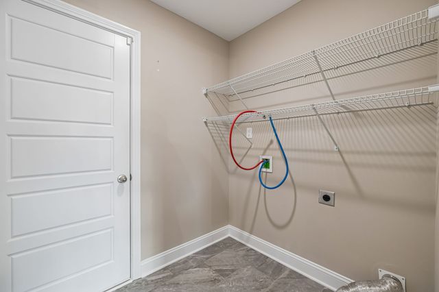 532 Lucky Ln, Clarksville, TN 37042