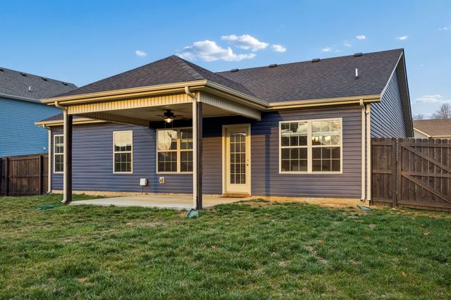 532 Lucky Ln, Clarksville, TN 37042