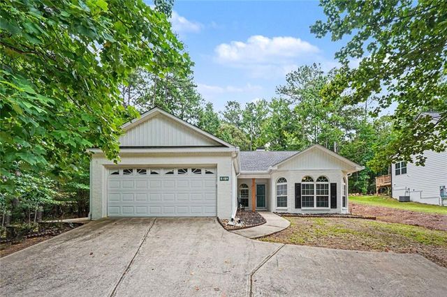3280 Greenhill Drive, Villa Rica, GA 30180