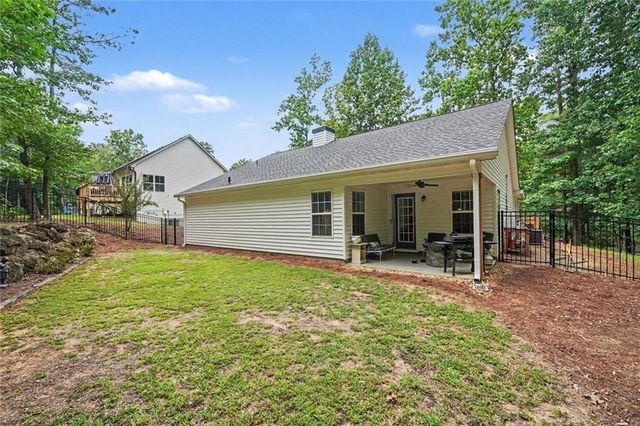 3280 Greenhill Drive, Villa Rica, GA 30180