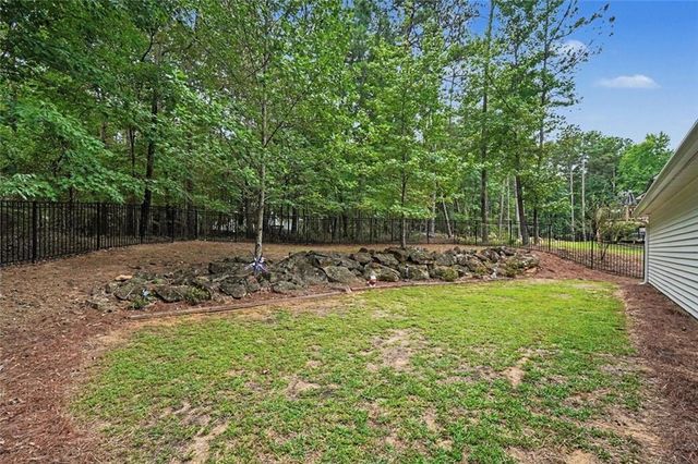 3280 Greenhill Drive, Villa Rica, GA 30180