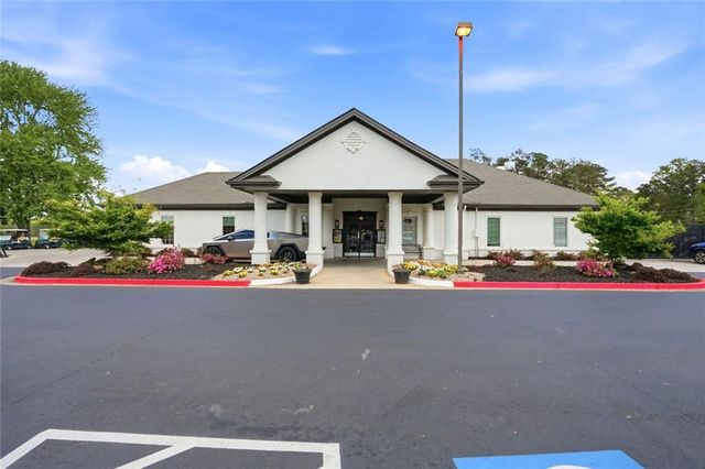 3280 Greenhill Drive, Villa Rica, GA 30180