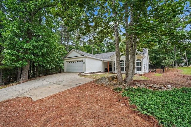 3280 Greenhill Drive, Villa Rica, GA 30180